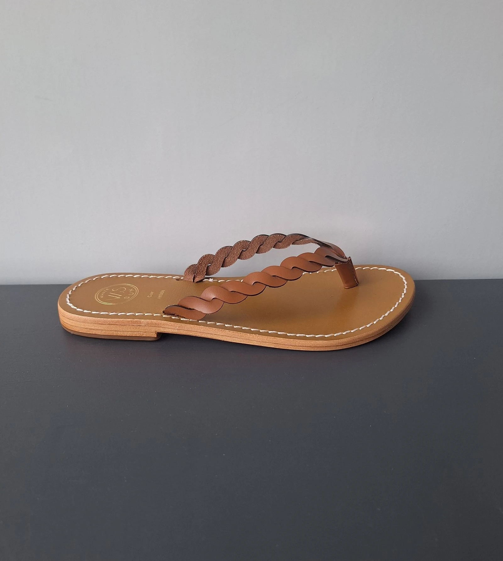 Novos chinelos de couro trançado marrom White Sun tamanho 38 – photo 4